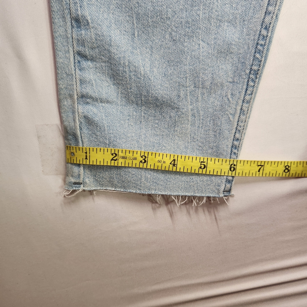 ⭐️NWT Calvin Klein Super High Rise Slim Jeans – Size 32 – Light Wash - Picture 11 of 11